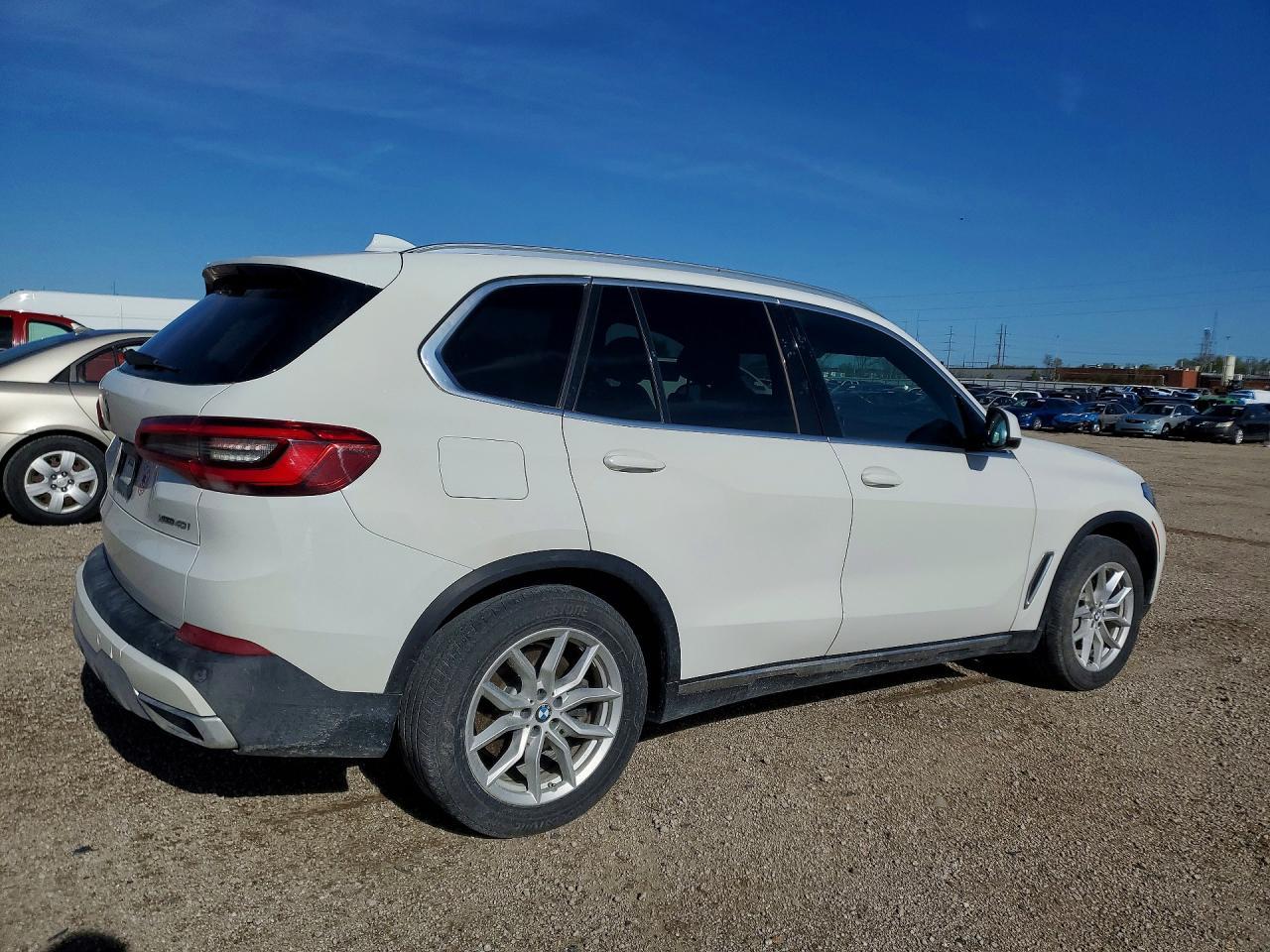 2020 BMW X5 xDrive40I - zdjęcie 3