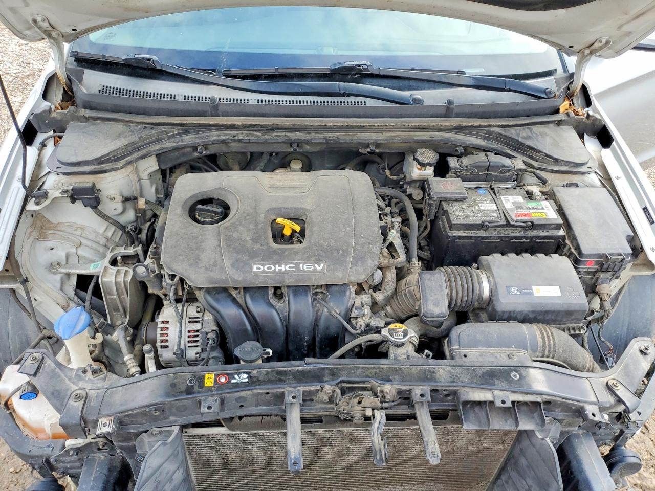 2017 Hyundai Elantra Se - zdjęcie 11