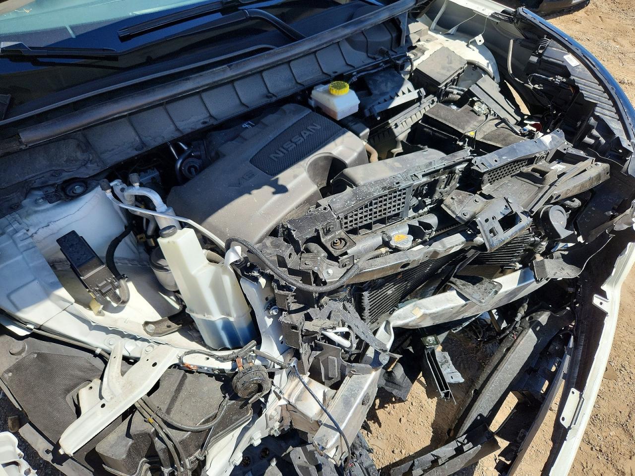 2024 Nissan Pathfinder Platinum 4Wd - zdjęcie 12