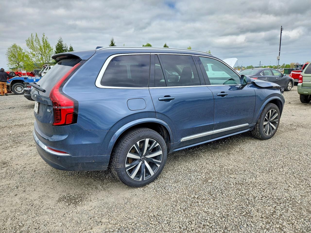 2025 Volvo Xc90 Core - zdjęcie 3