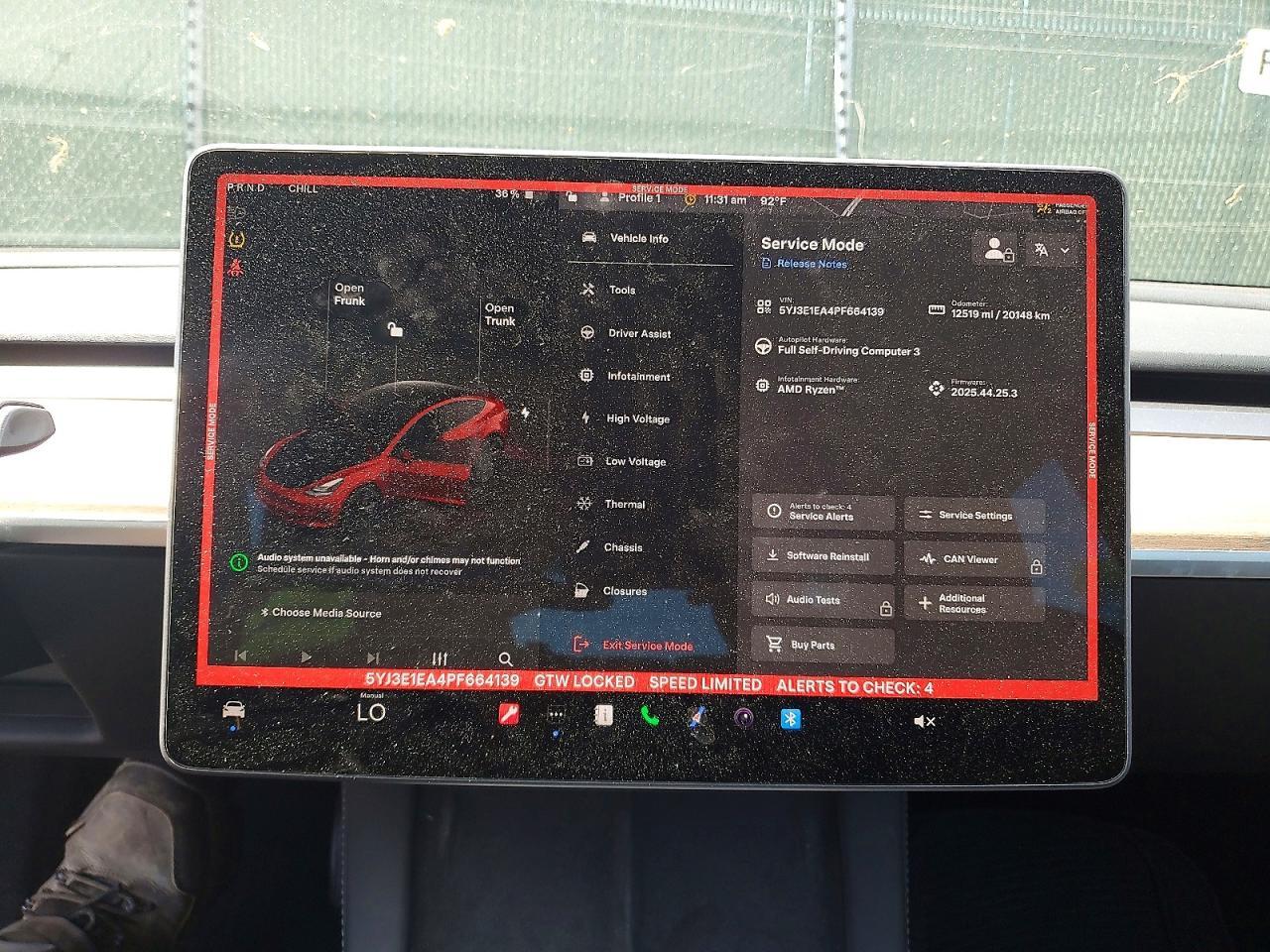 2023 Tesla Model 3 - zdjęcie 9