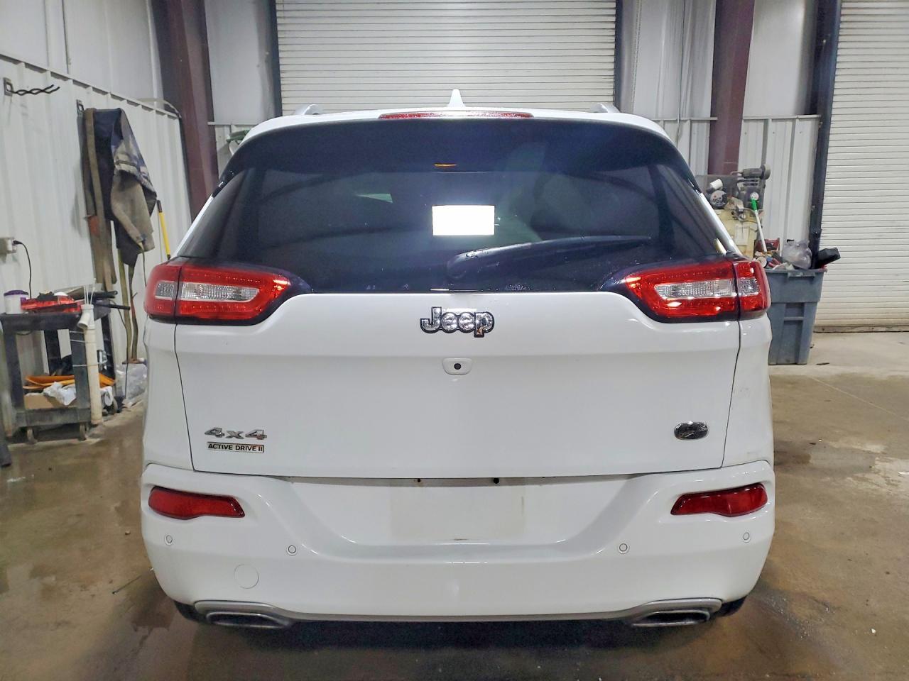 2017 Jeep Cherokee Overland - zdjęcie 6
