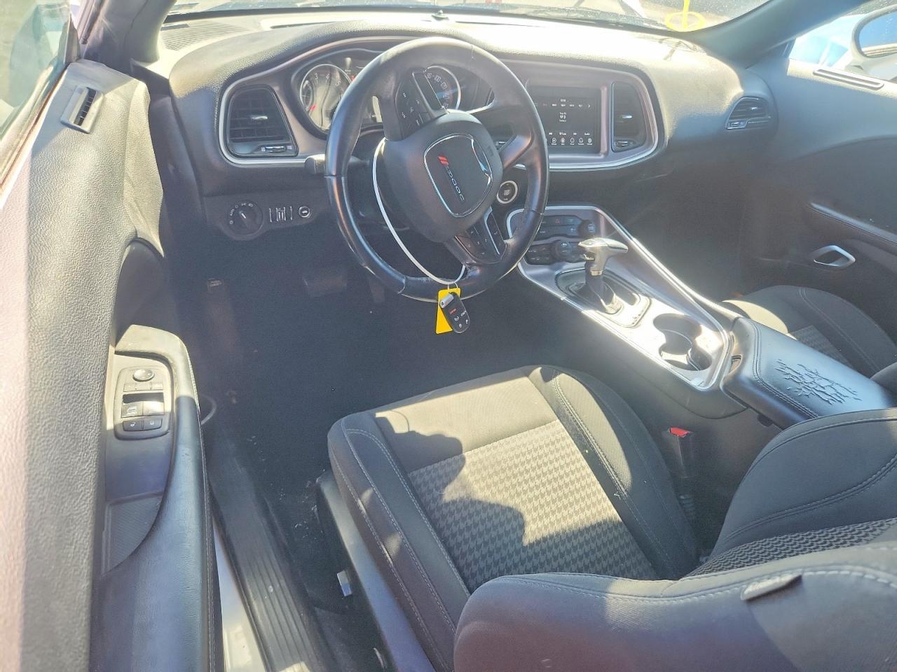 2019 Dodge Challenger Sxt - zdjęcie 8