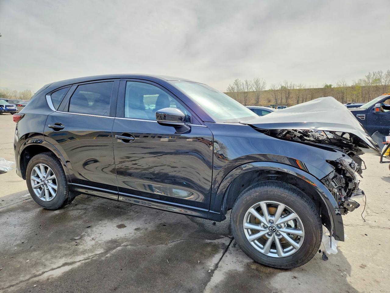 2024 Mazda Cx-5 Preferred - zdjęcie 4