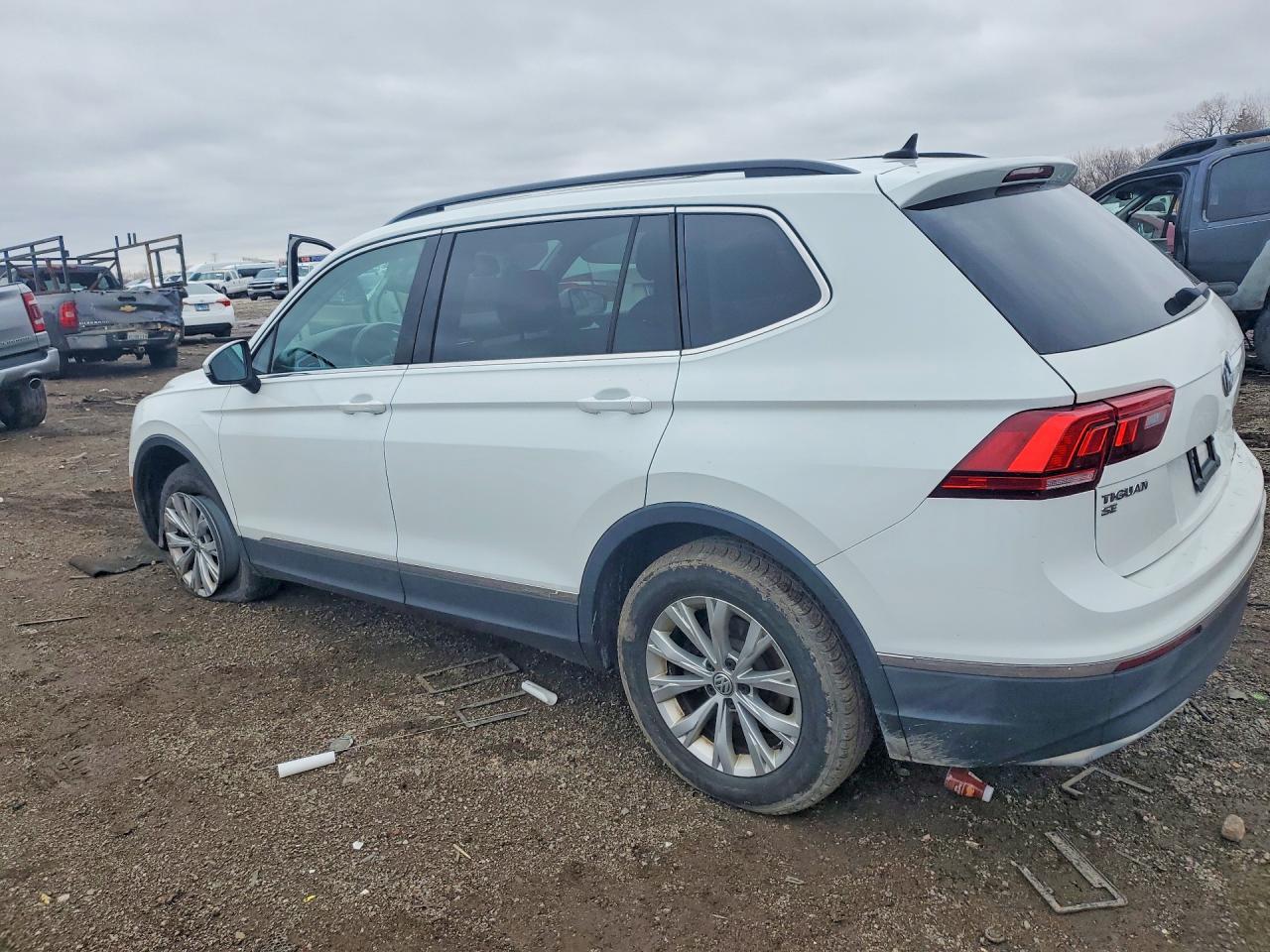 2018 Volkswagen Tiguan Se - zdjęcie 2