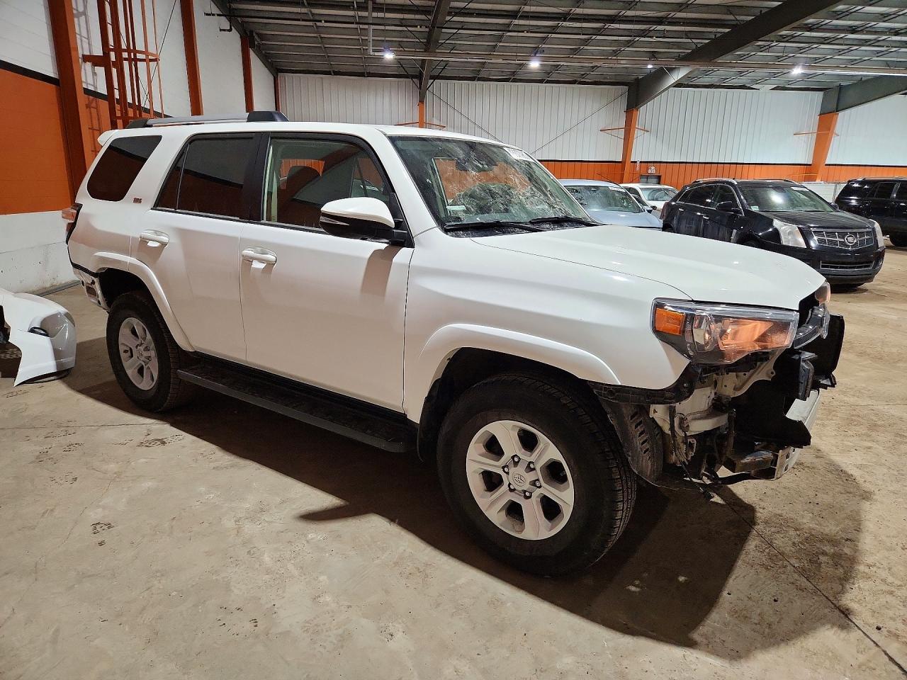 2020 Toyota 4Runner - zdjęcie 4