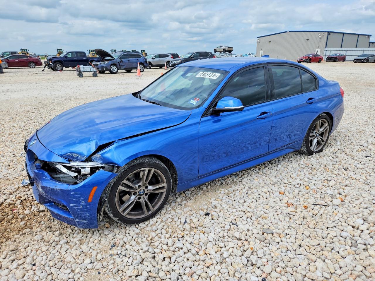 2014 BMW 328 I - zdjęcie główne