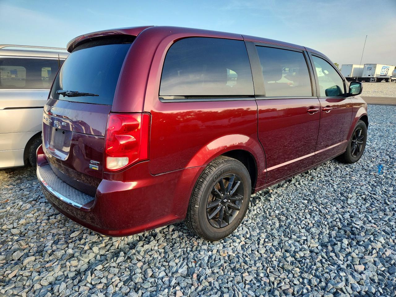 2019 Dodge Grand Caravan Gt - zdjęcie 3