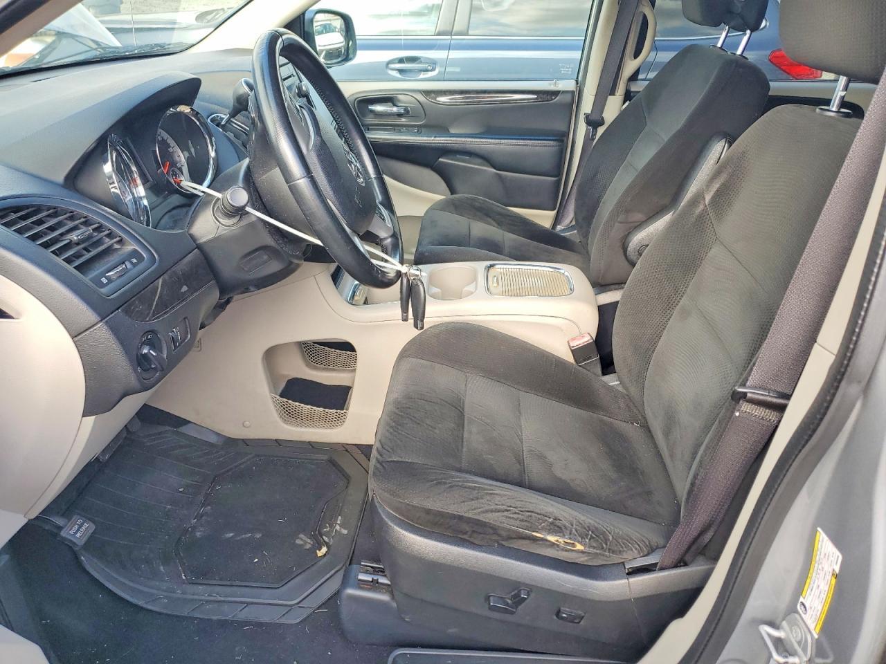 2015 Dodge Grand Caravan - zdjęcie 7