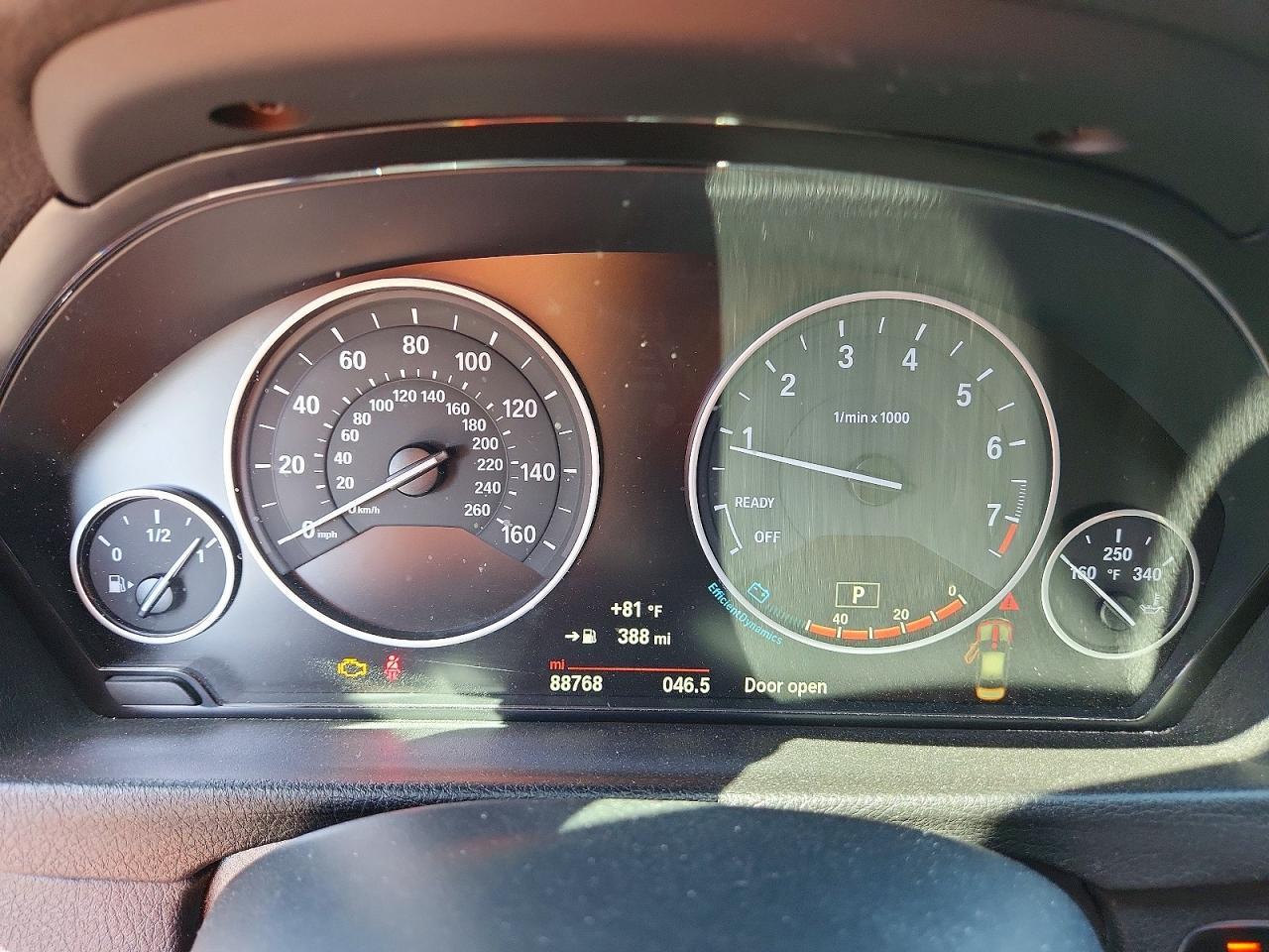 2015 BMW 320 I - zdjęcie 9