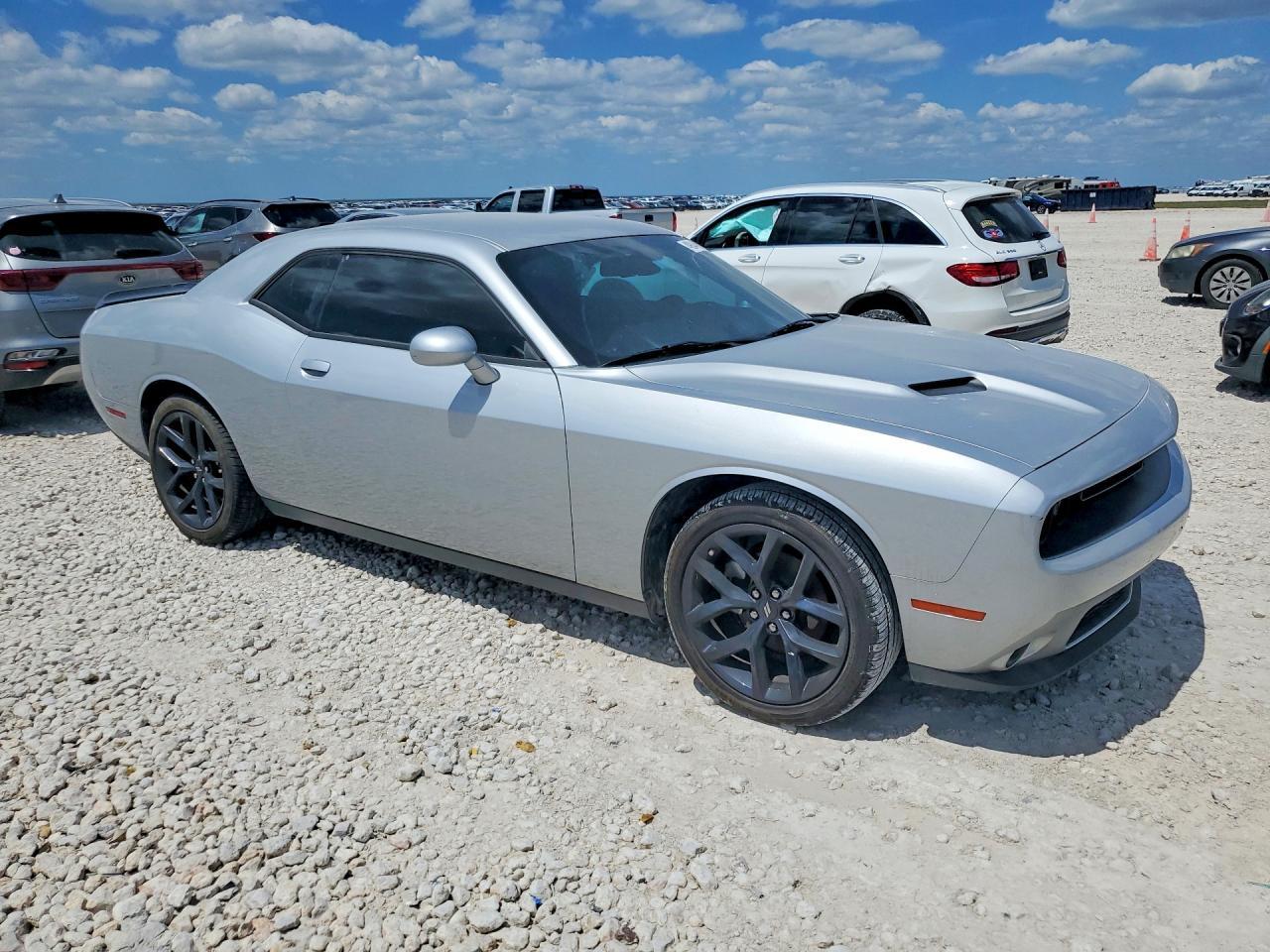 2023 Dodge Challenger Base - zdjęcie 4