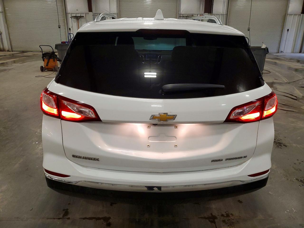 2021 Chevrolet Equinox Premier - zdjęcie 6