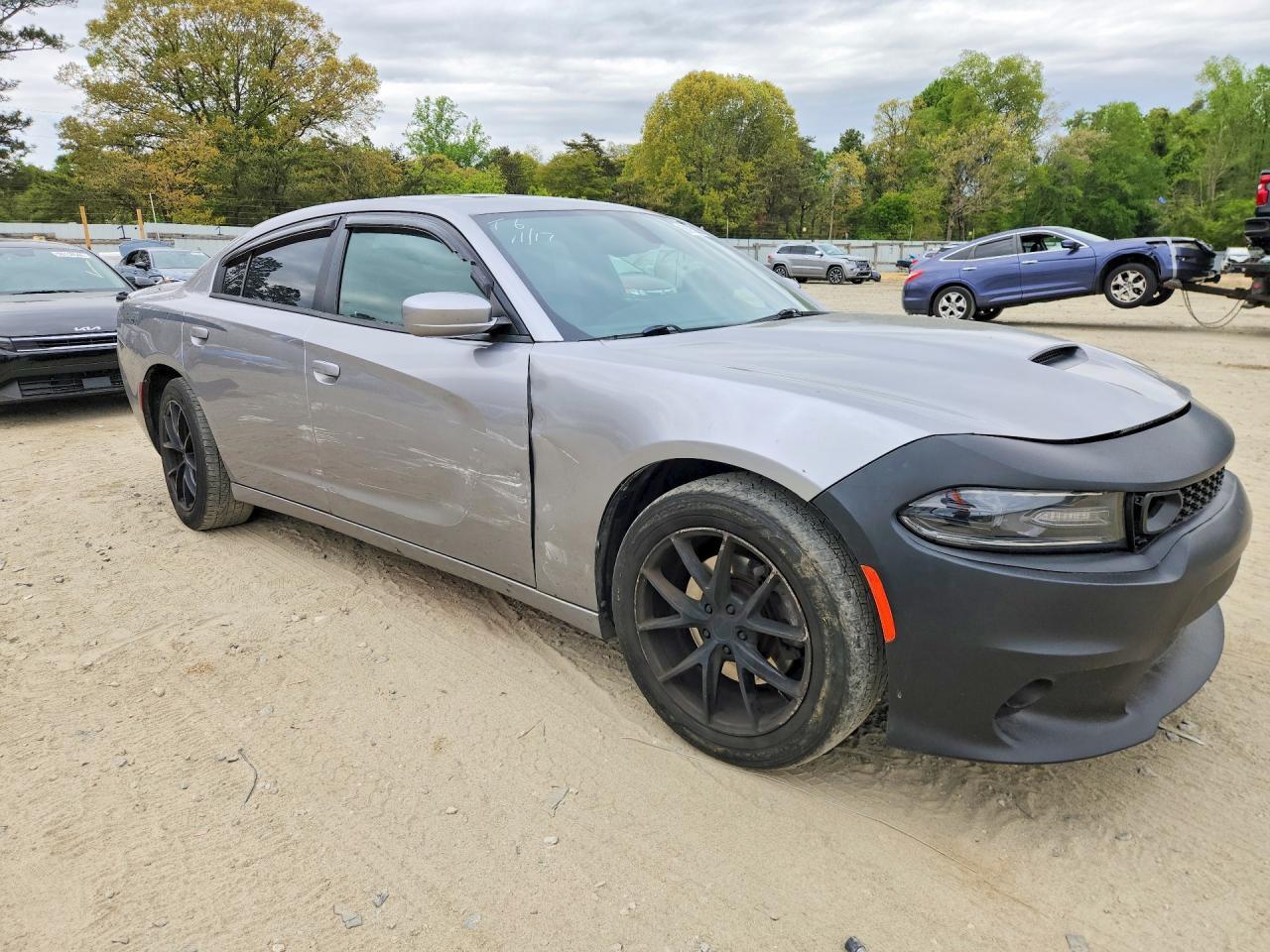 2015 Dodge Charger Sxt - zdjęcie 4