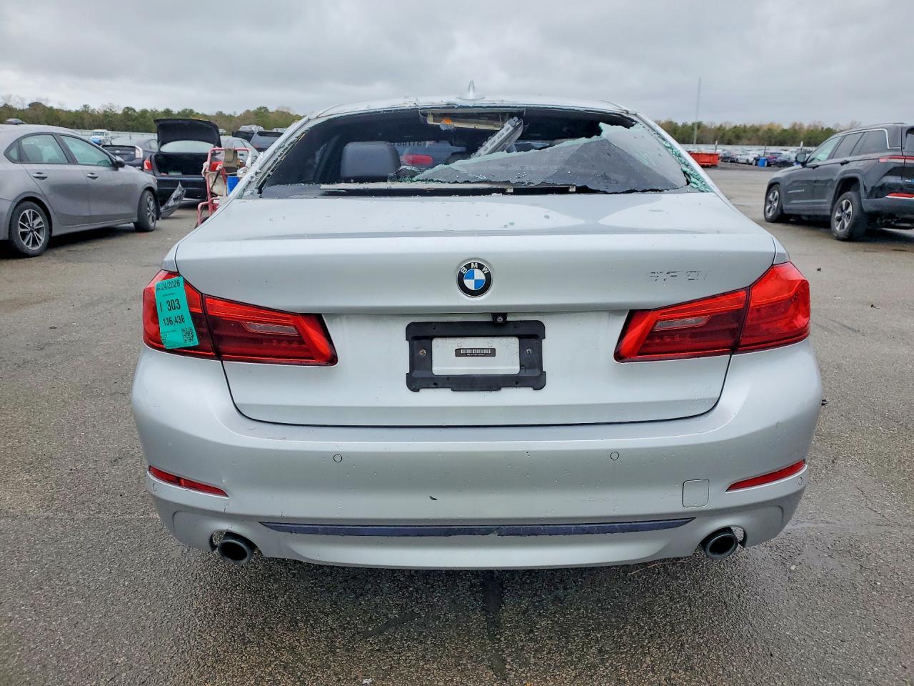 2020 BMW 530 Xi - zdjęcie 6