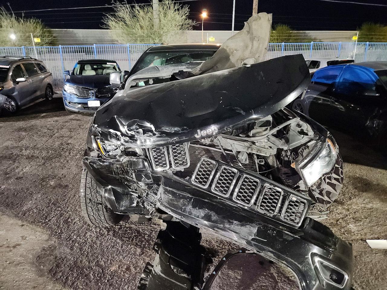 2021 Jeep Grand Cherokee Limited - zdjęcie 5