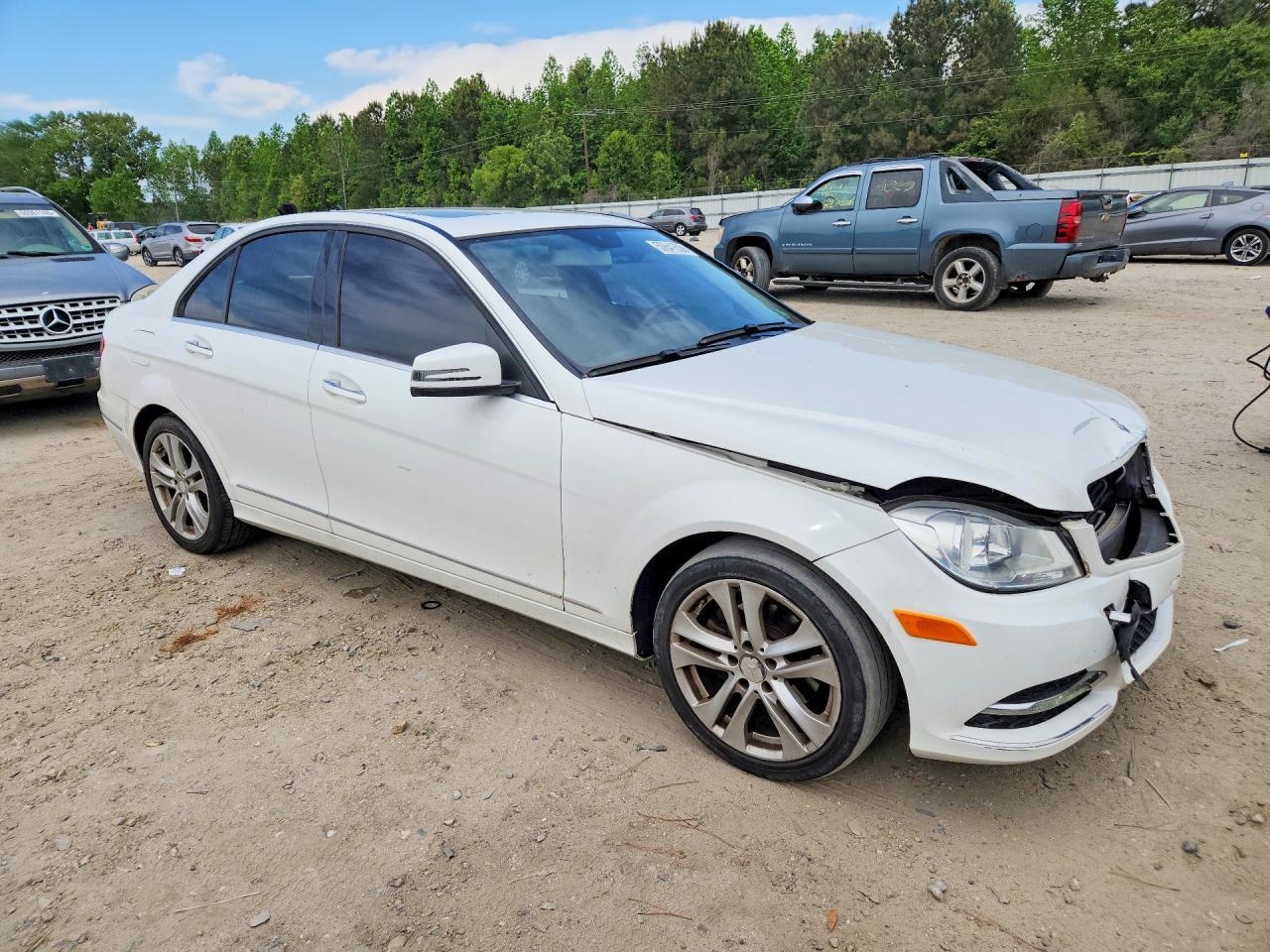 2014 Mercedes-Benz C 250 - zdjęcie 4