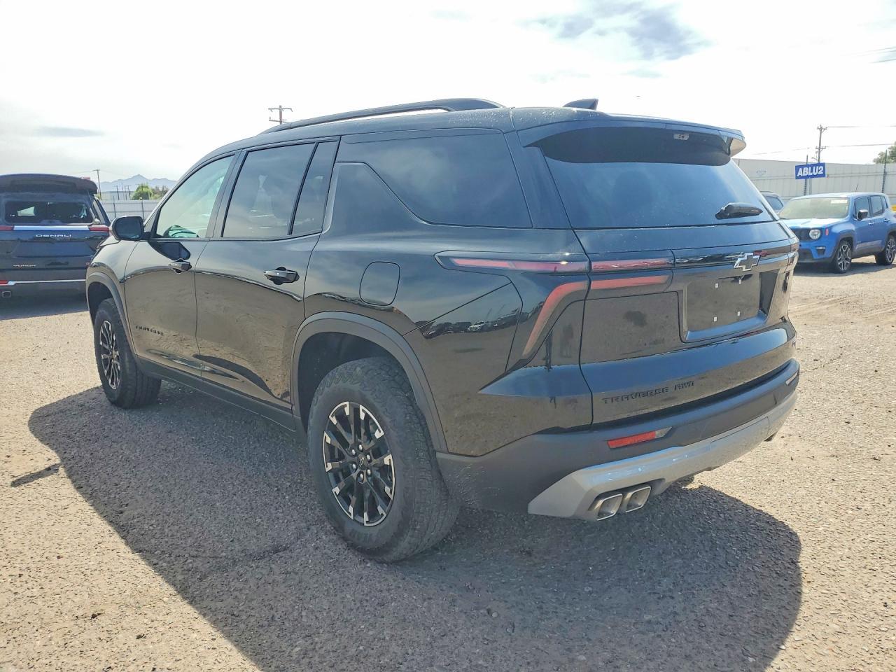 2026 Chevrolet Traverse Z71 - zdjęcie 2