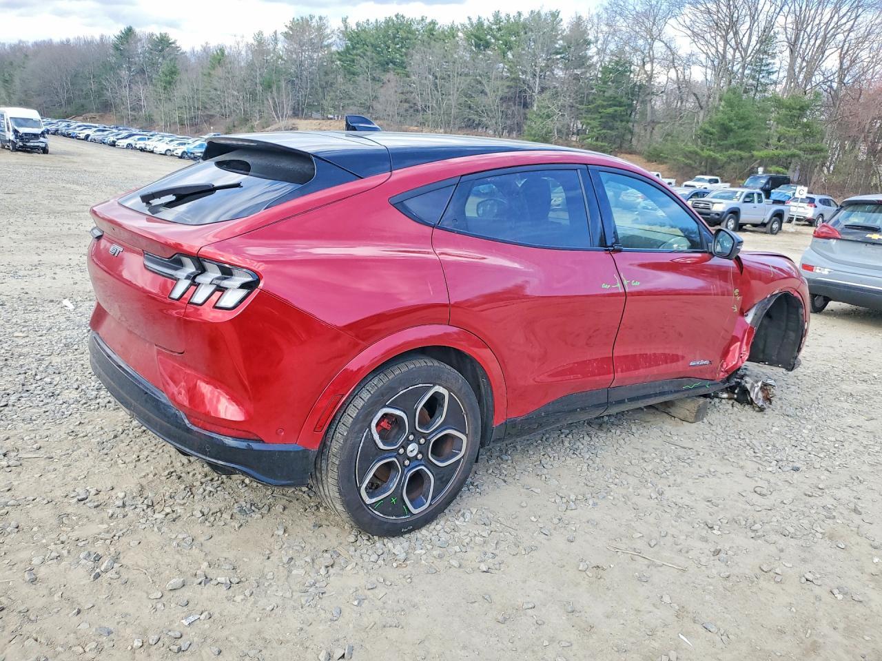 2023 Ford Mustang Mach-E Gt - zdjęcie 3