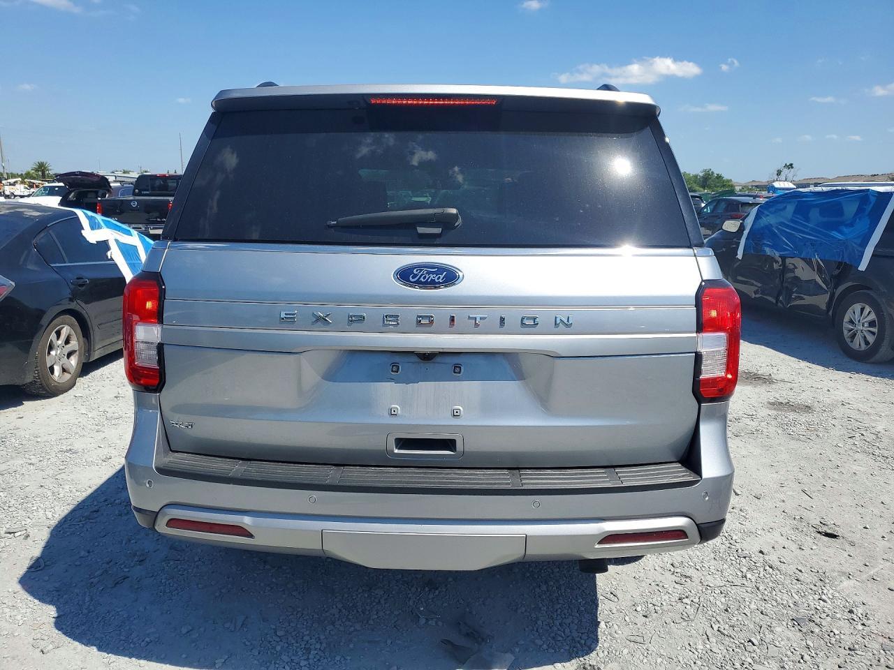 2024 Ford Expedition Xlt - zdjęcie 6