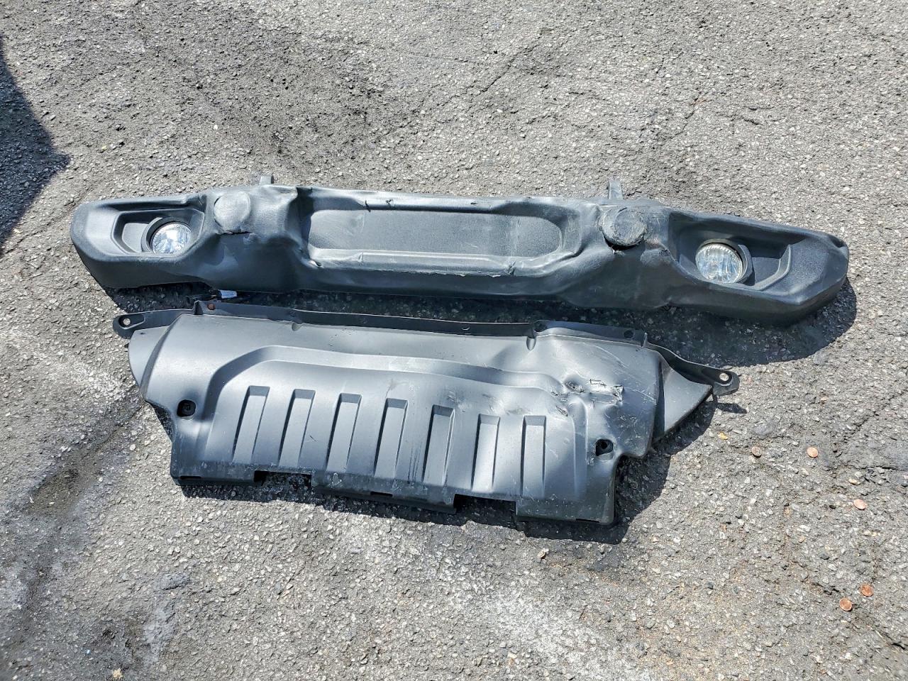 2019 Jeep Wrangler Sport - zdjęcie 12