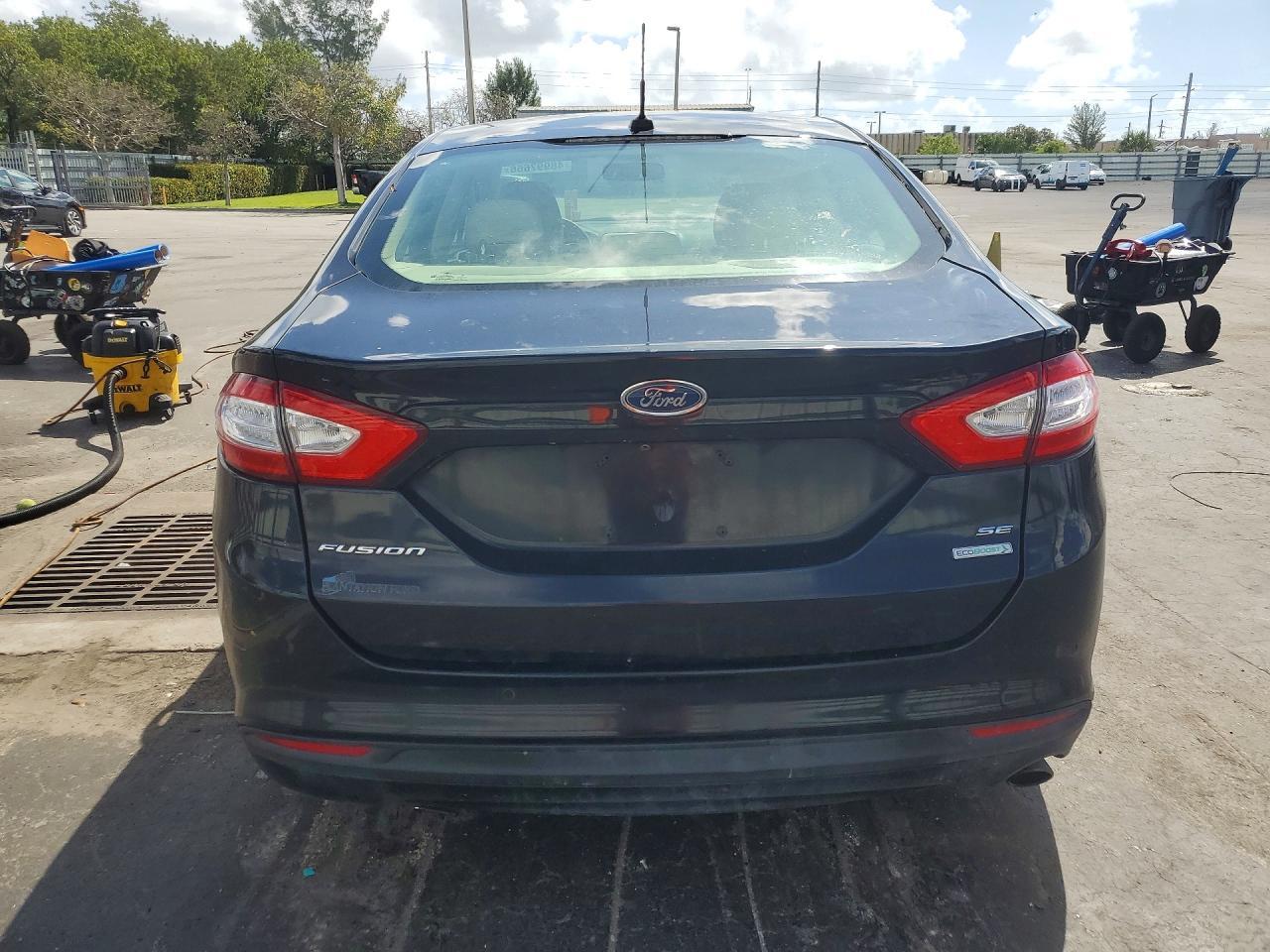 2016 Ford Fusion Se - zdjęcie 6