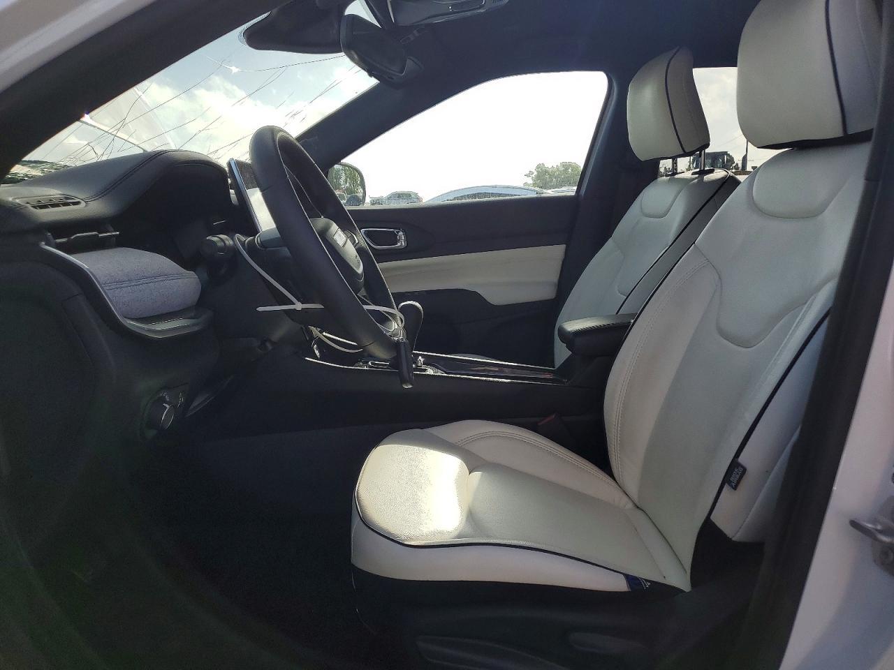 2023 Jeep Compass Sport - zdjęcie 7