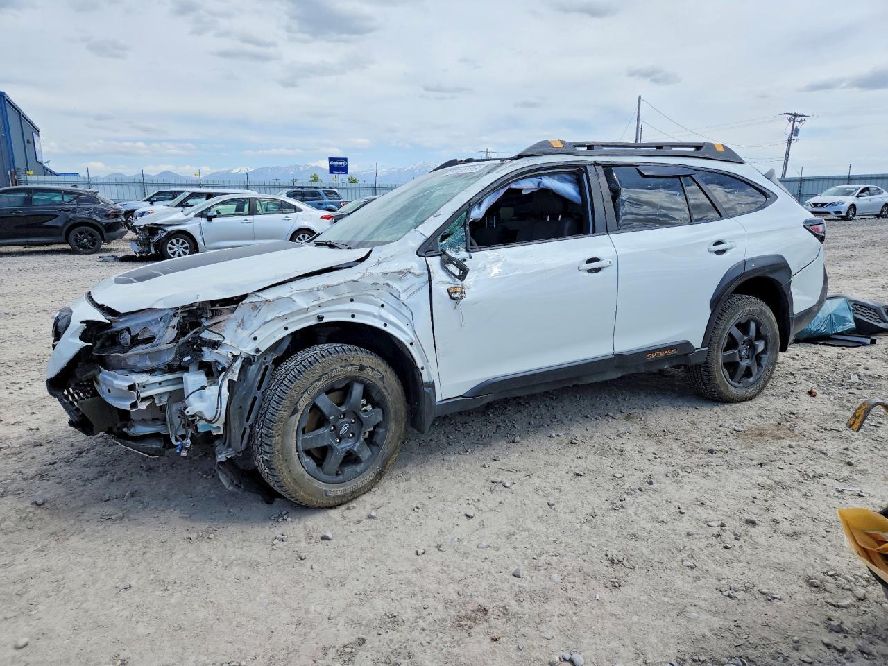 2024 Subaru Outback Wilderness - zdjęcie główne