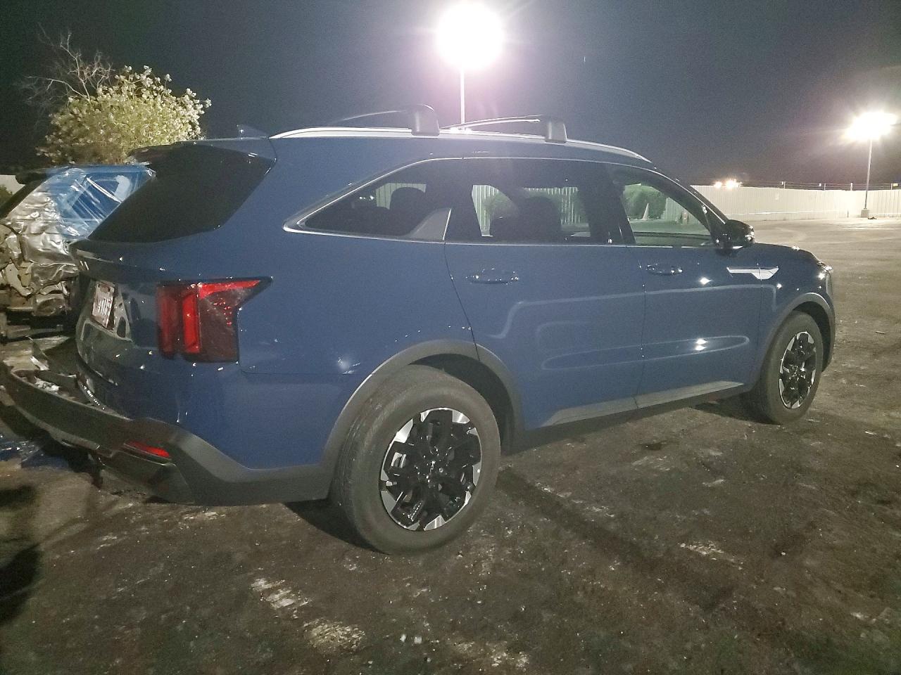 2025 Kia Sorento S - zdjęcie 3