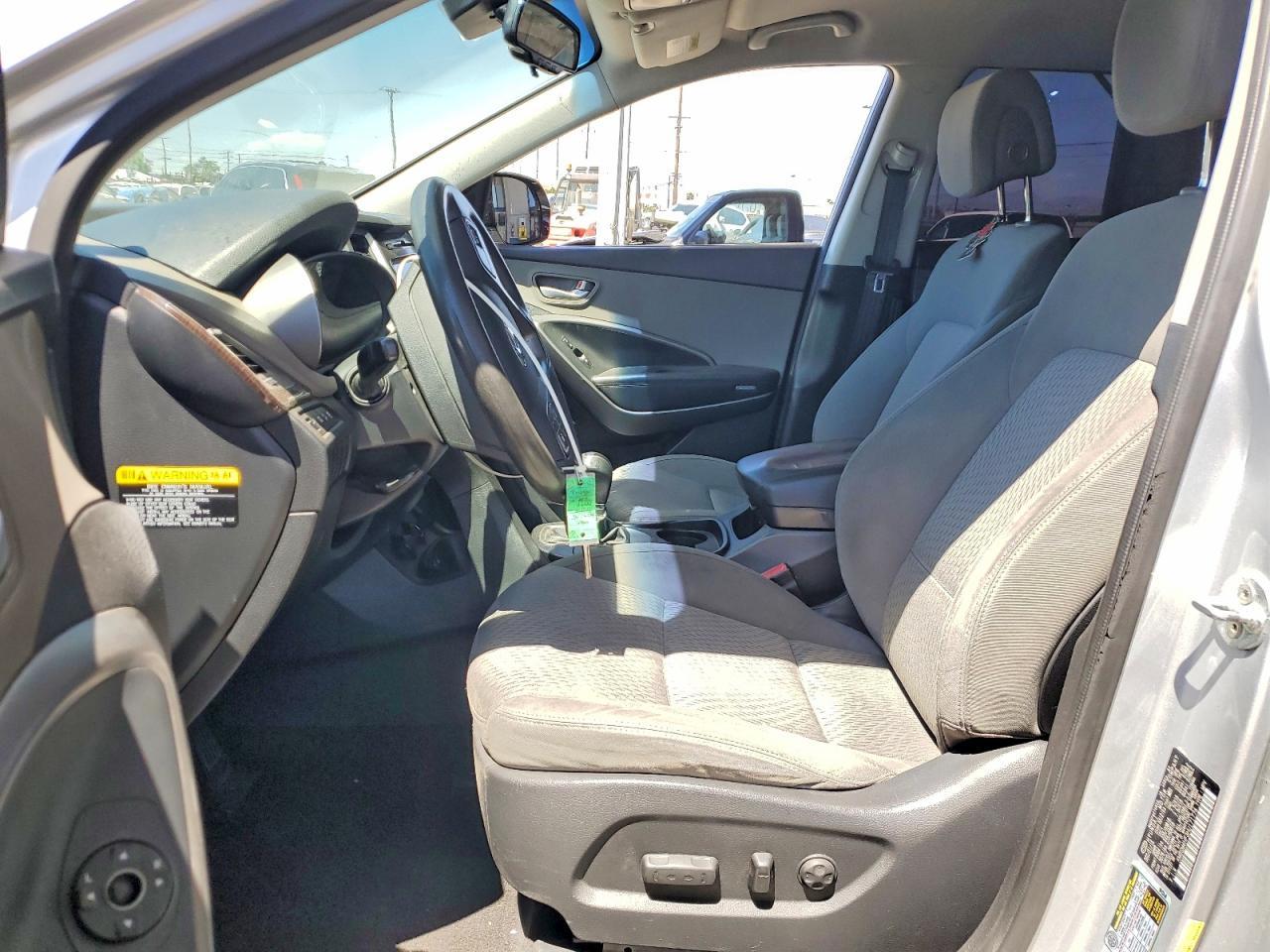 2017 Hyundai Santa Fe Se - zdjęcie 7