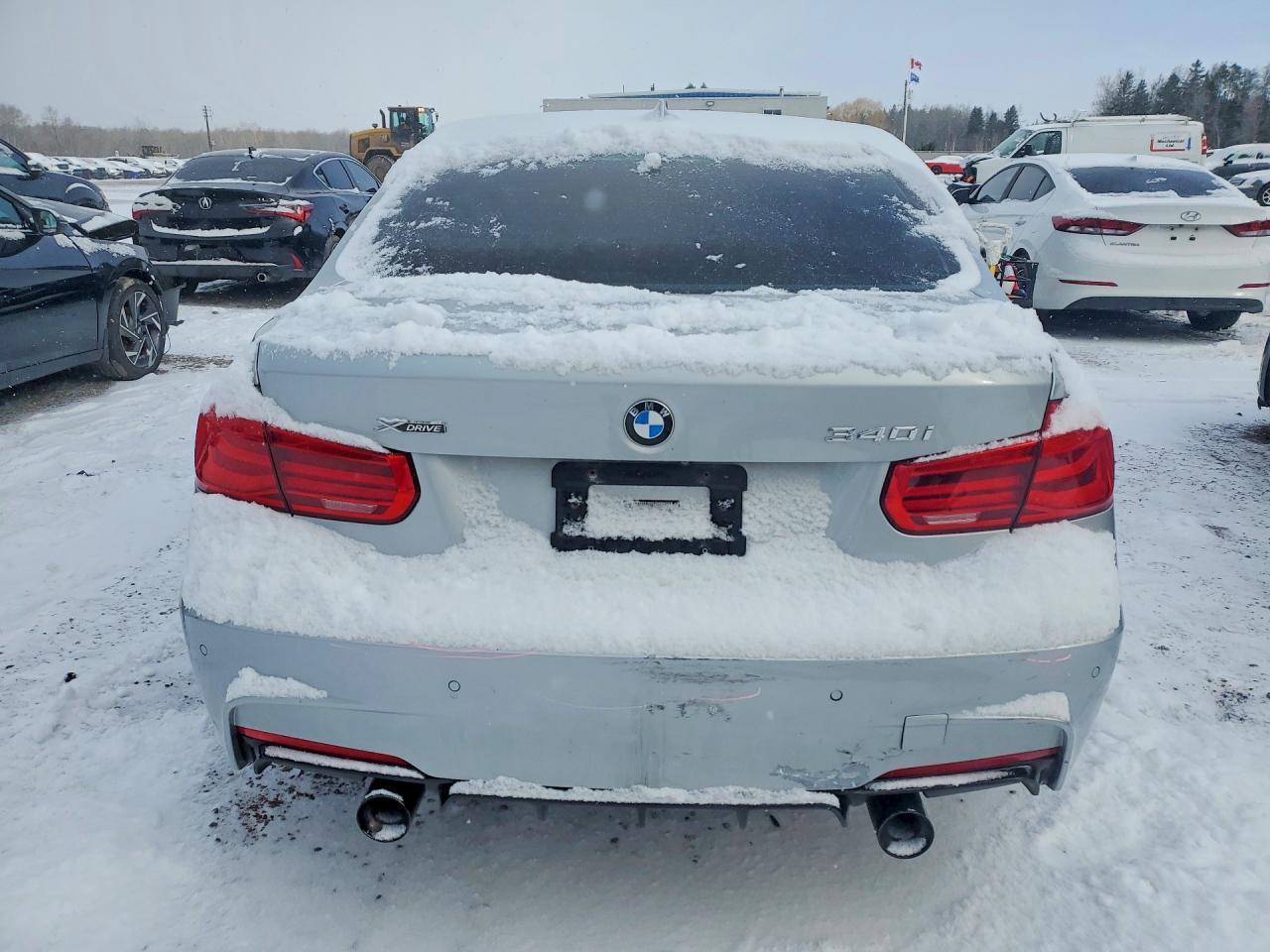 2016 BMW 340 Xi - zdjęcie 6