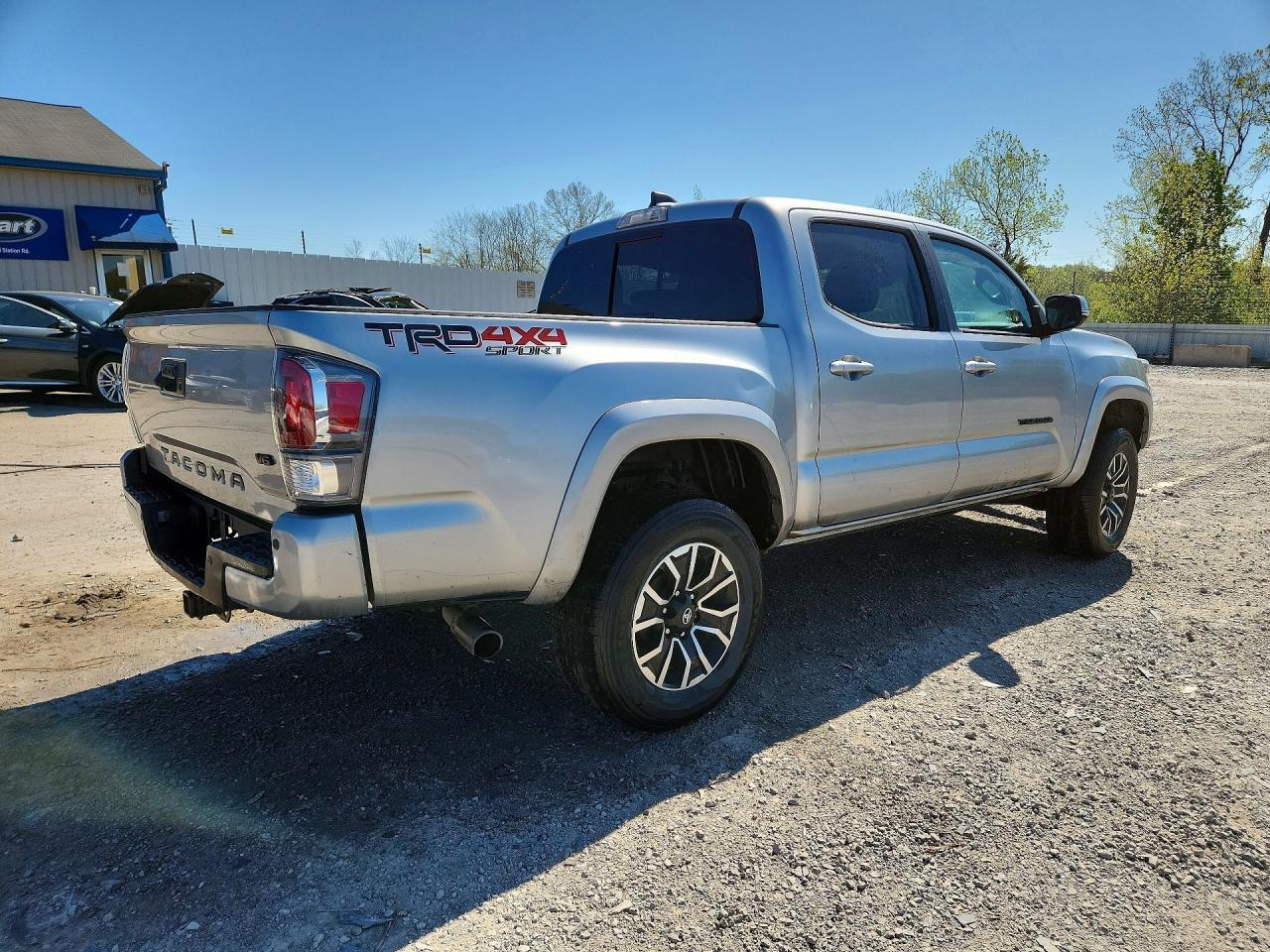 2023 Toyota Tacoma Trd Sport - zdjęcie 3