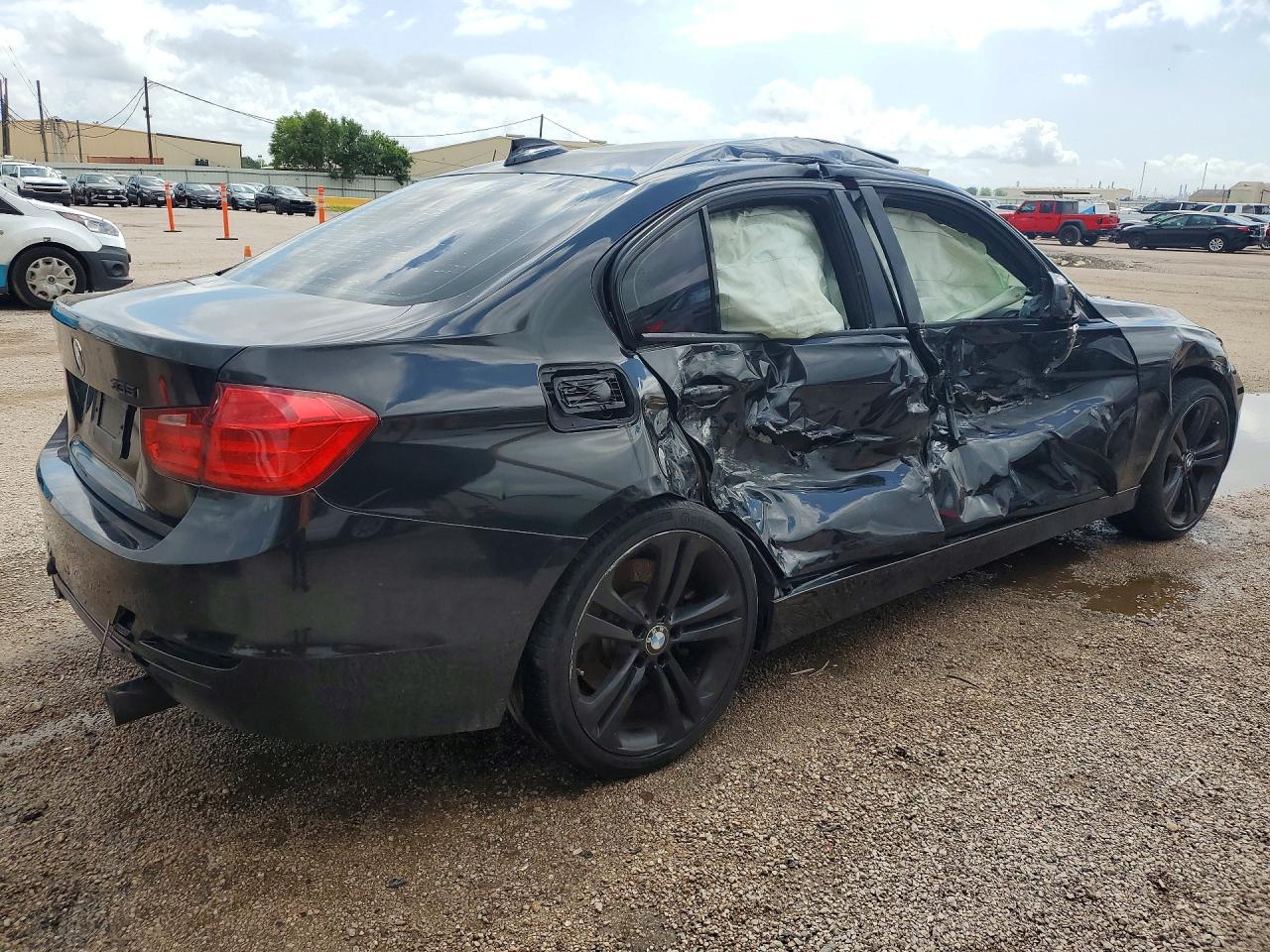 2015 BMW 335 I - zdjęcie 3