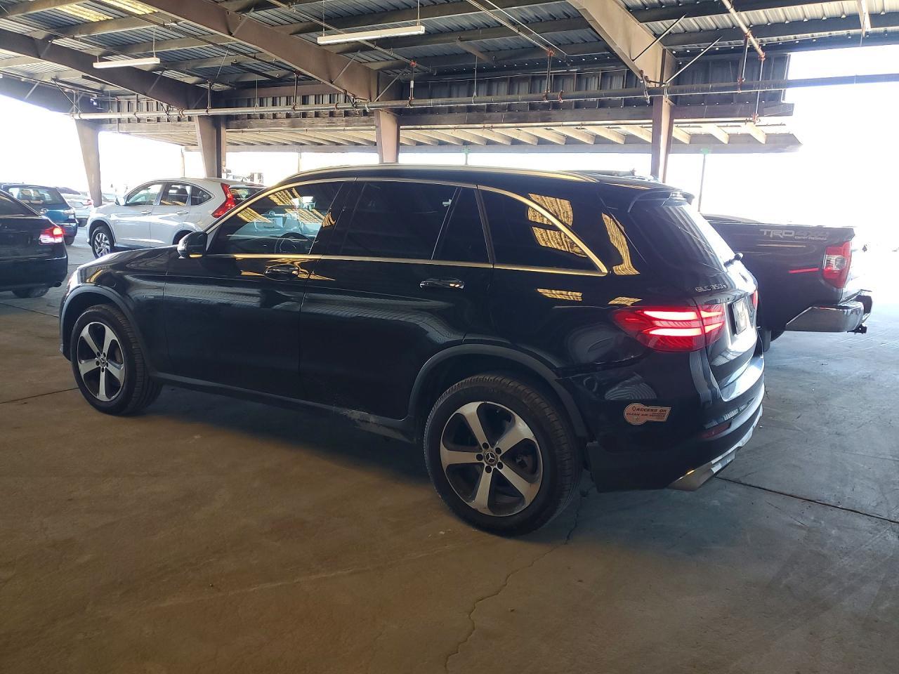 2019 Mercedes-Benz Glc 350E - zdjęcie 2