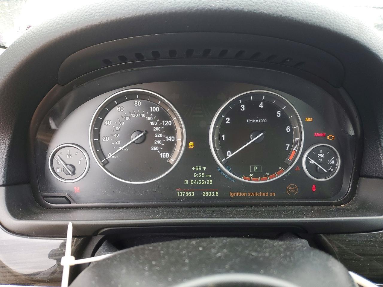2013 BMW 528 Xi - zdjęcie 9