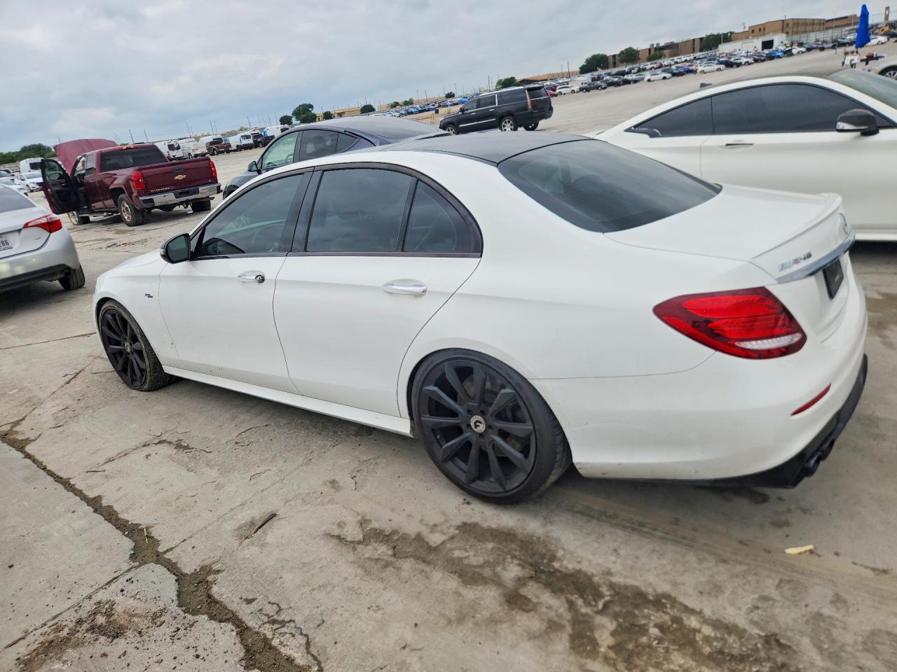 2020 Mercedes-Benz E Amg 53 4Matic - zdjęcie 2