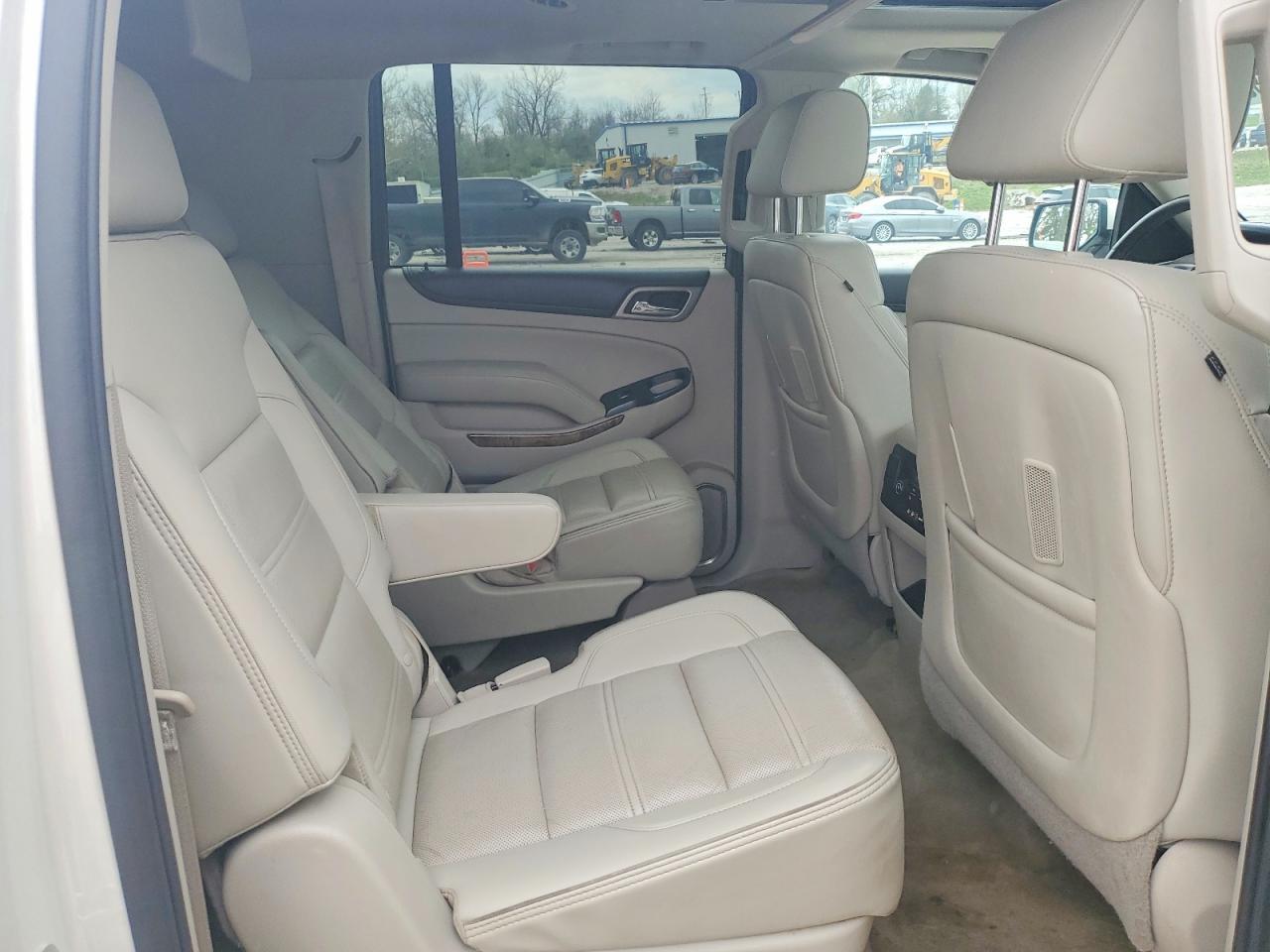 2015 GMC Yukon Xl Denali - zdjęcie 11