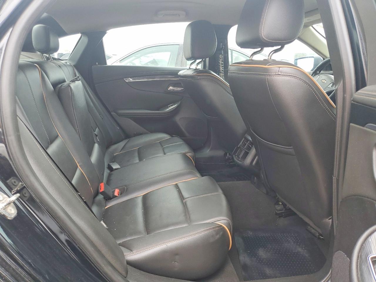 2019 Chevrolet Impala Premier - zdjęcie 10