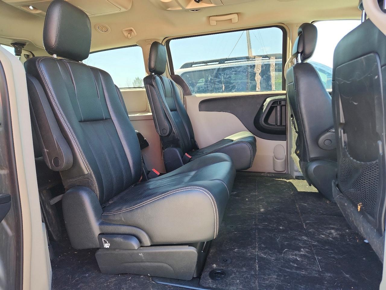 2015 Dodge Grand Caravan Crew - zdjęcie 11