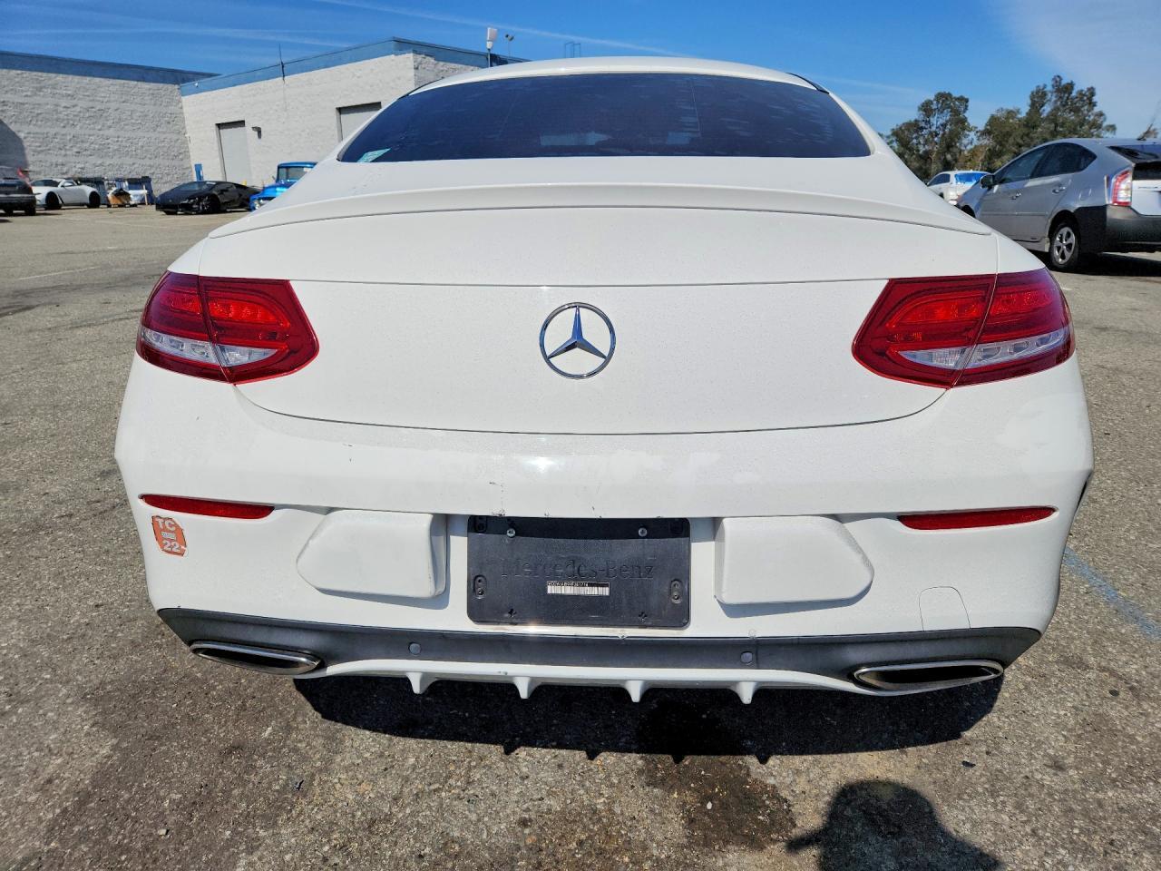 2017 Mercedes-Benz C 300 - zdjęcie 6