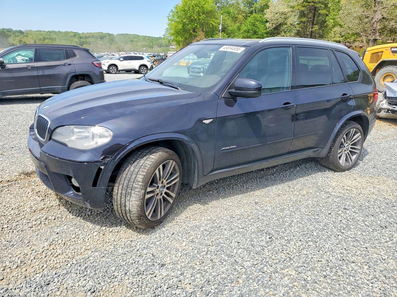 2013 BMW X5 xDrive35I - zdjęcie główne