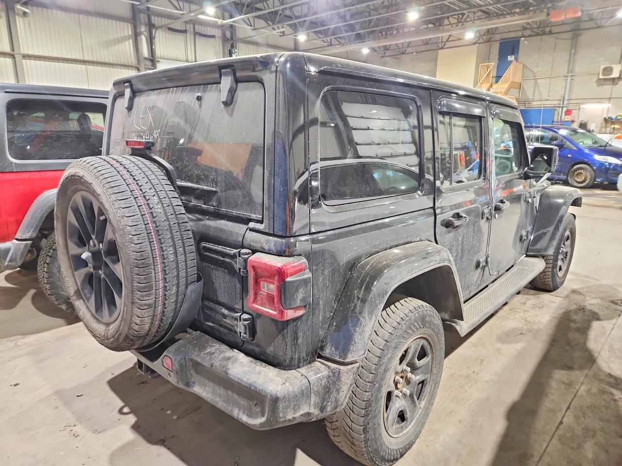 2021 Jeep Wrangler Unlimited Sahara 4Xe - zdjęcie 3