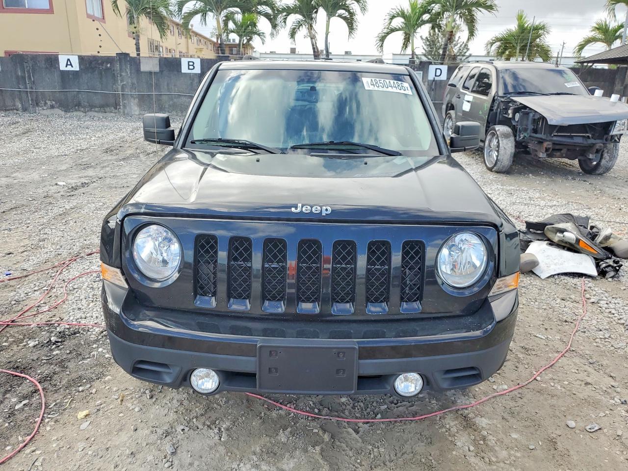 2015 Jeep Patriot Latitude - zdjęcie 5