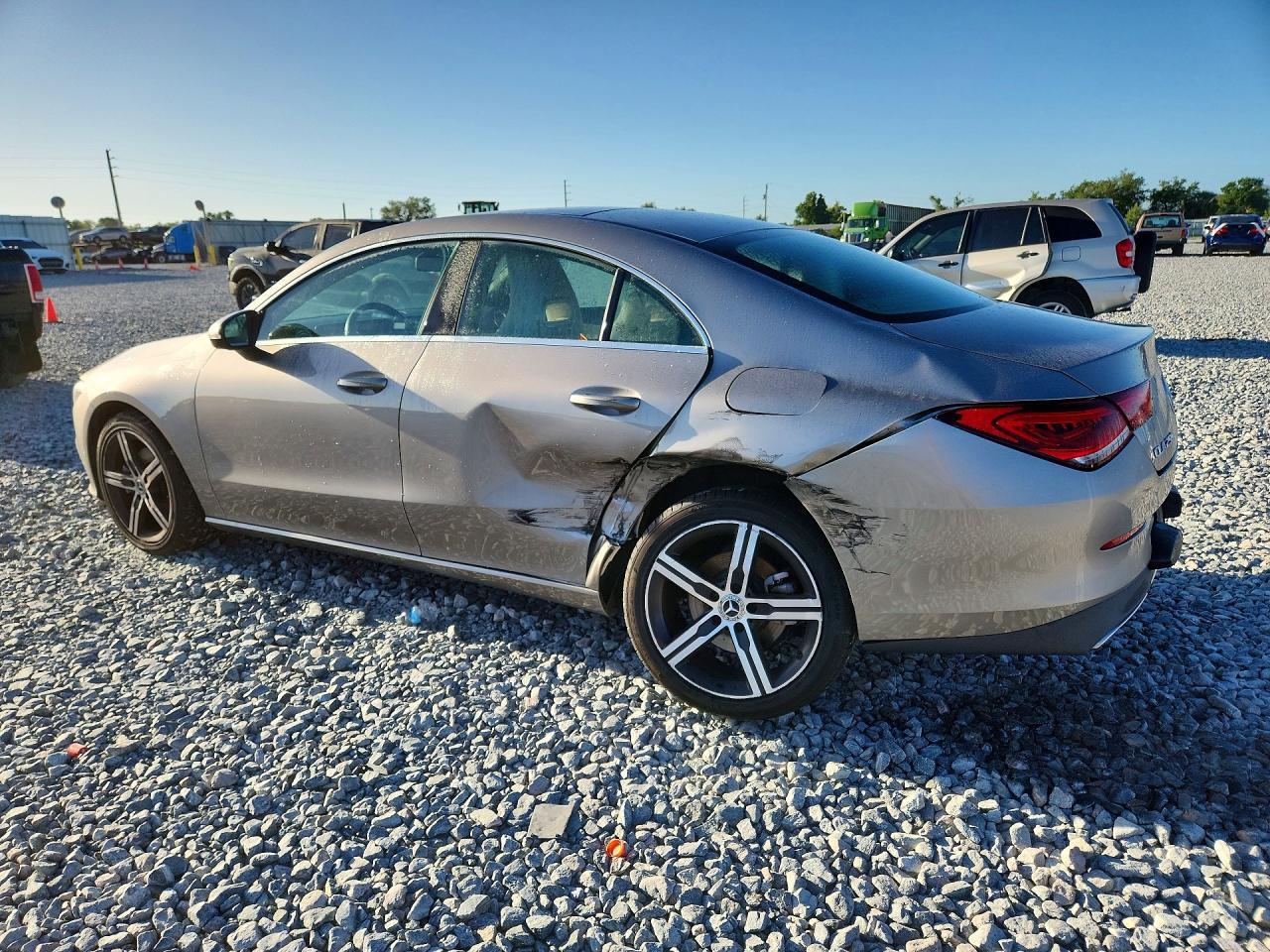 2020 Mercedes-Benz Cla 250 - zdjęcie 2