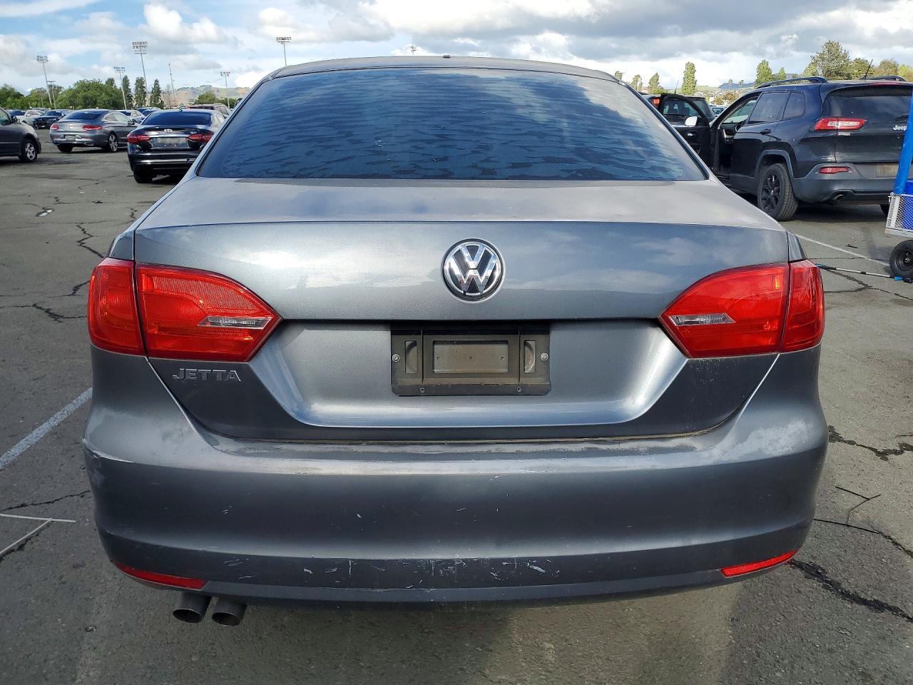 2014 Volkswagen Jetta Base - zdjęcie 6