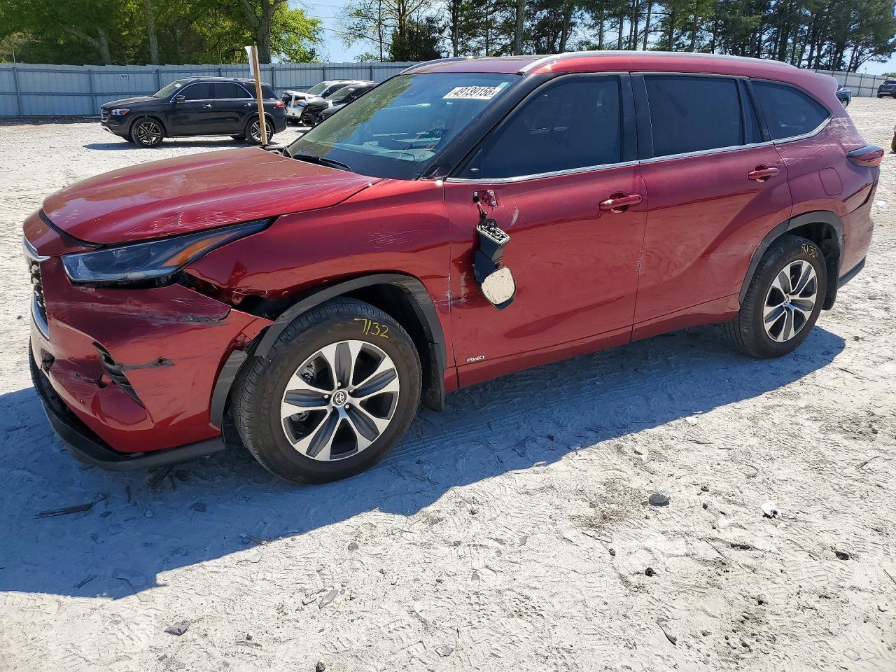 2025 Toyota Highlander Hybrid Xle - zdjęcie główne