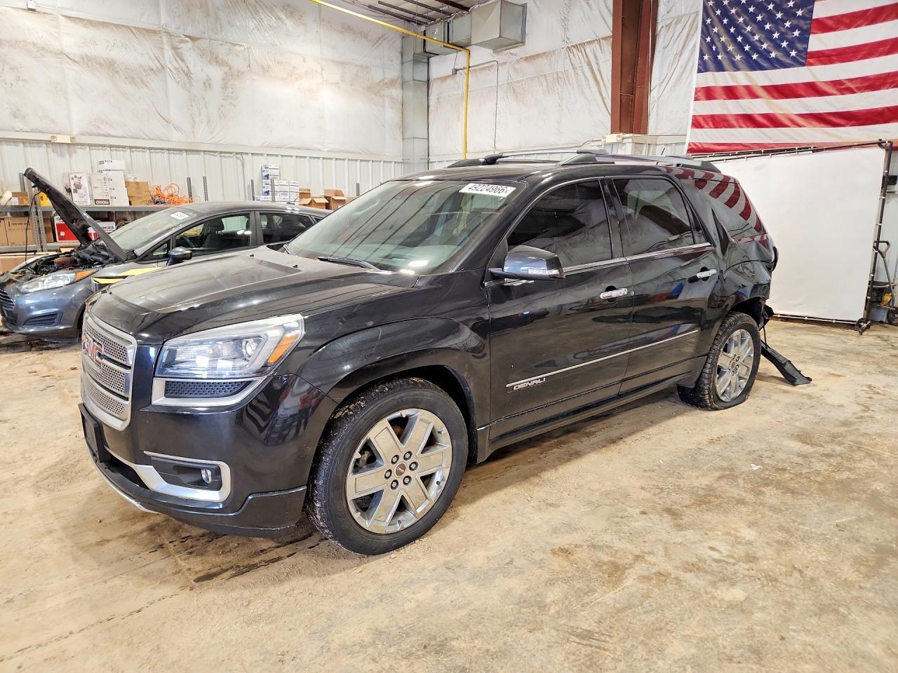 2015 GMC Acadia Denali - zdjęcie główne
