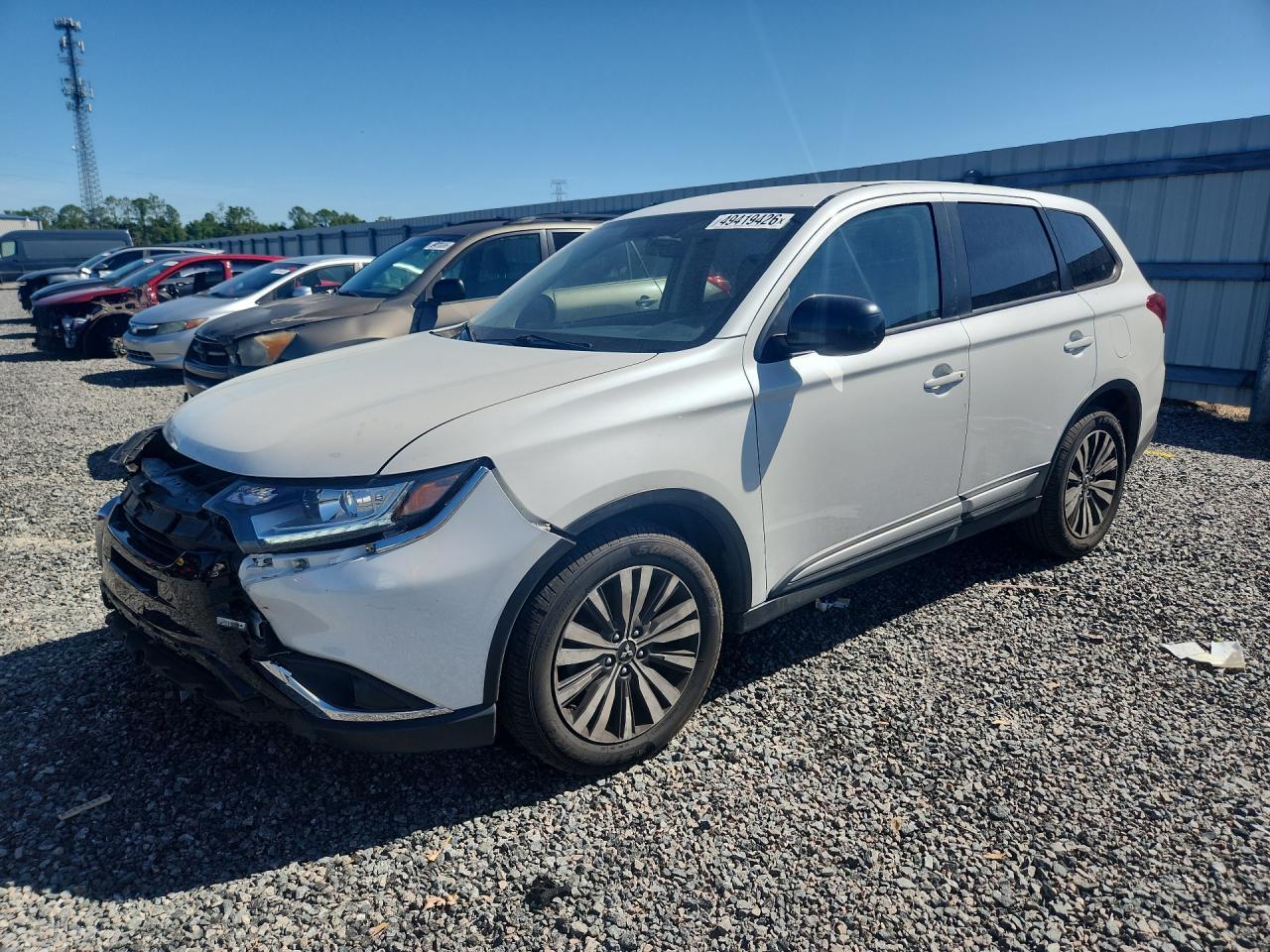 2020 Mitsubishi Outlander Es - zdjęcie główne