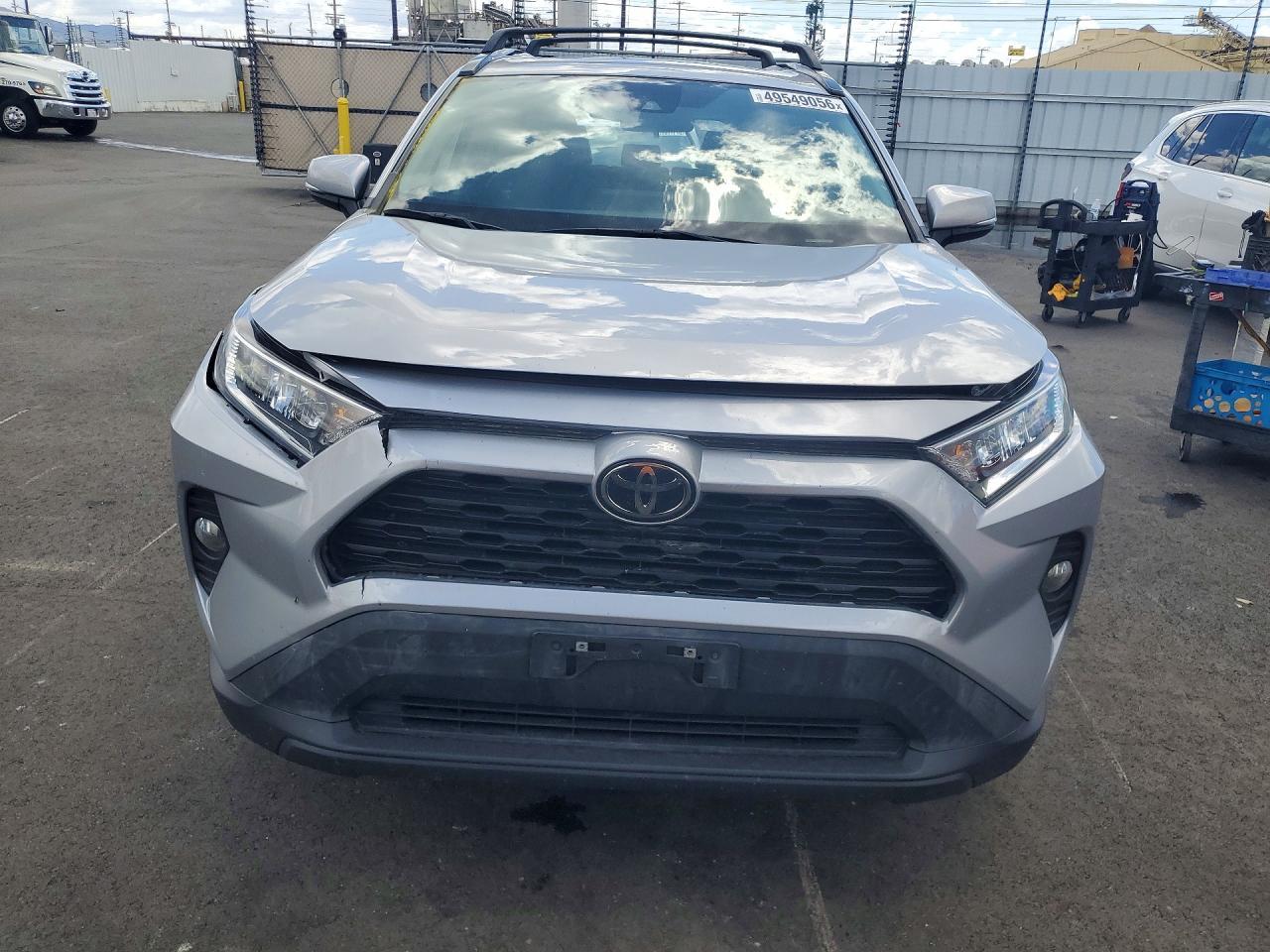 2021 Toyota Rav4 Xle Premium - zdjęcie 5