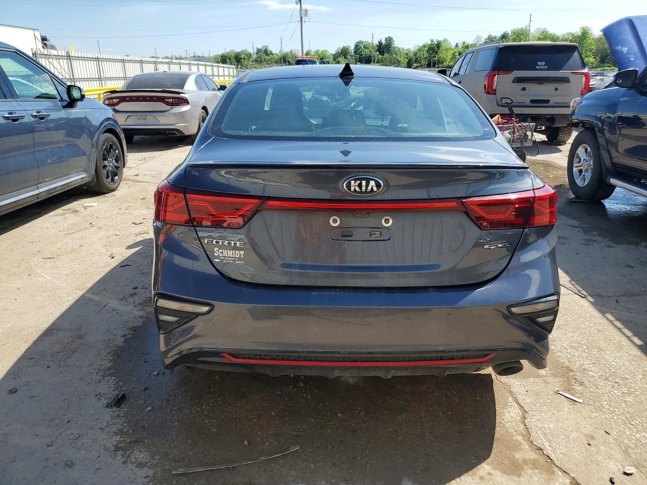 2021 Kia Forte Gt-Line - zdjęcie 6