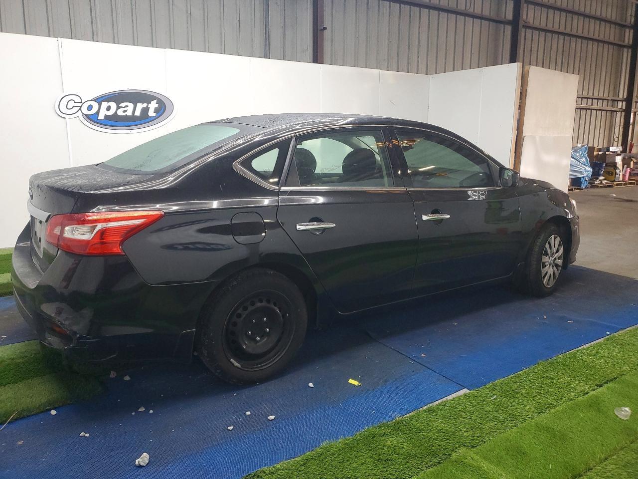 2019 Nissan Sentra S - zdjęcie 3